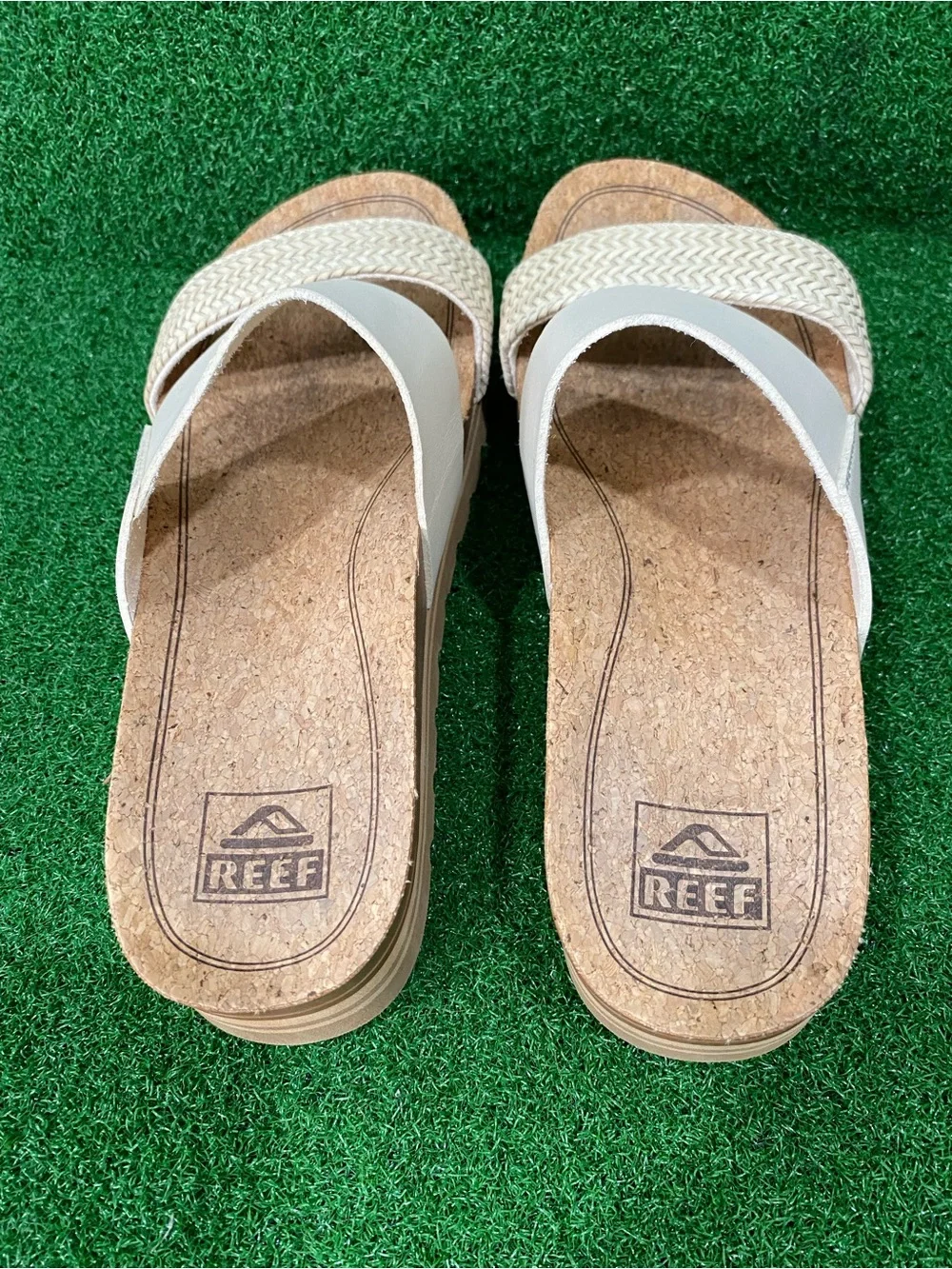 Reef Women's Cushion Vista Hi Sandal Sz 8 Women’s  (Ago 026)